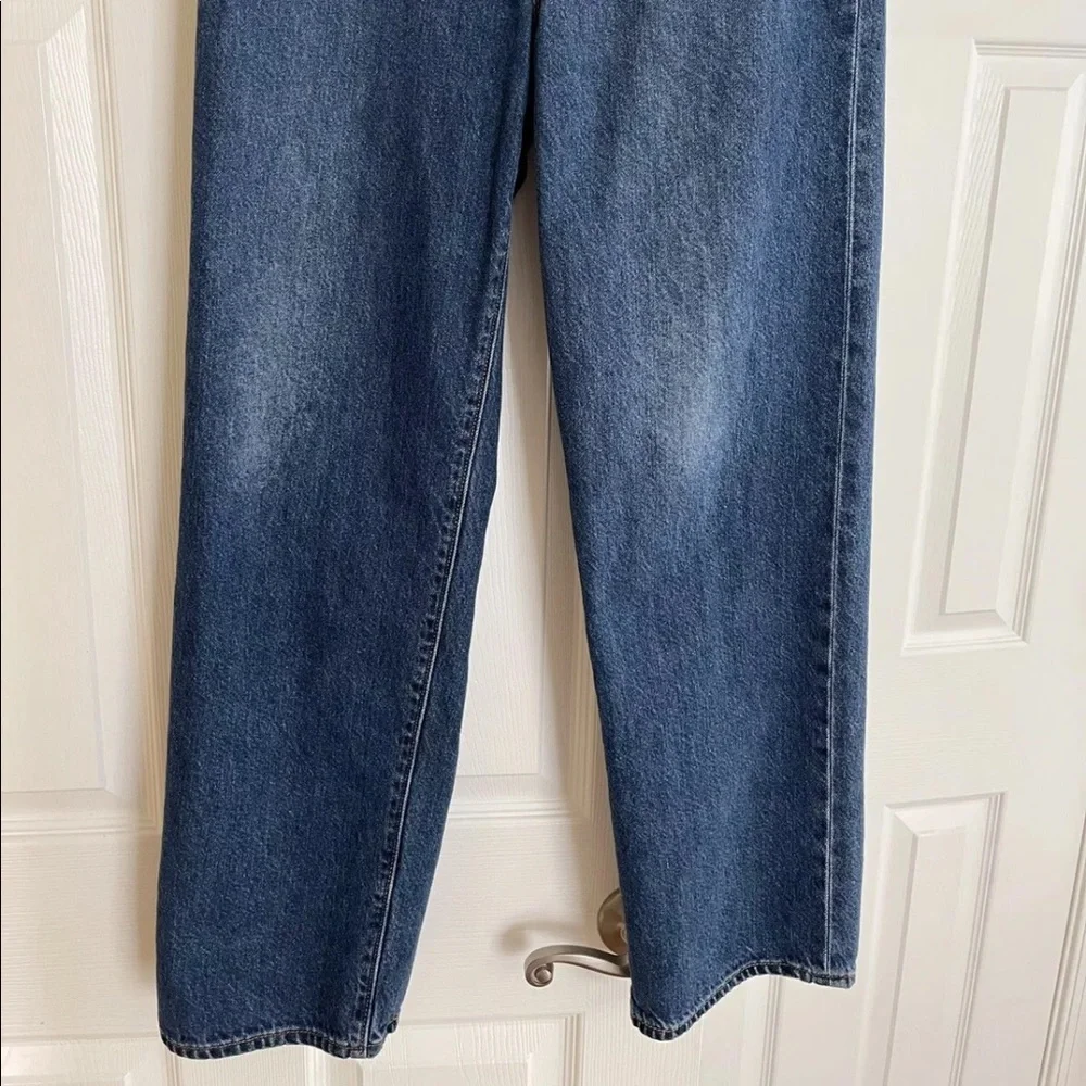 Levi’s Ribcage Straight Jeans - Picture 8 of 11
